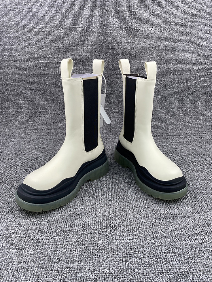 Bo*te*ga ve*ne*ta chelsea tire leather high boot