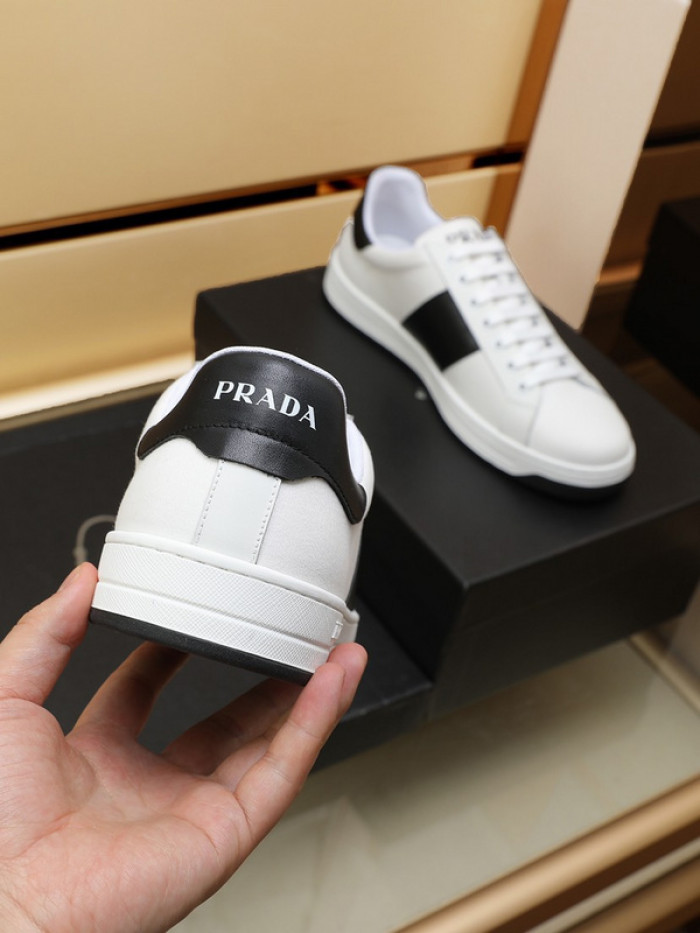 PRDA Sneaker