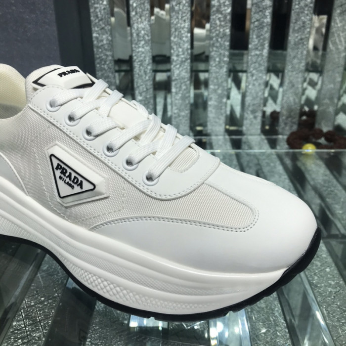 PRDA Sneaker