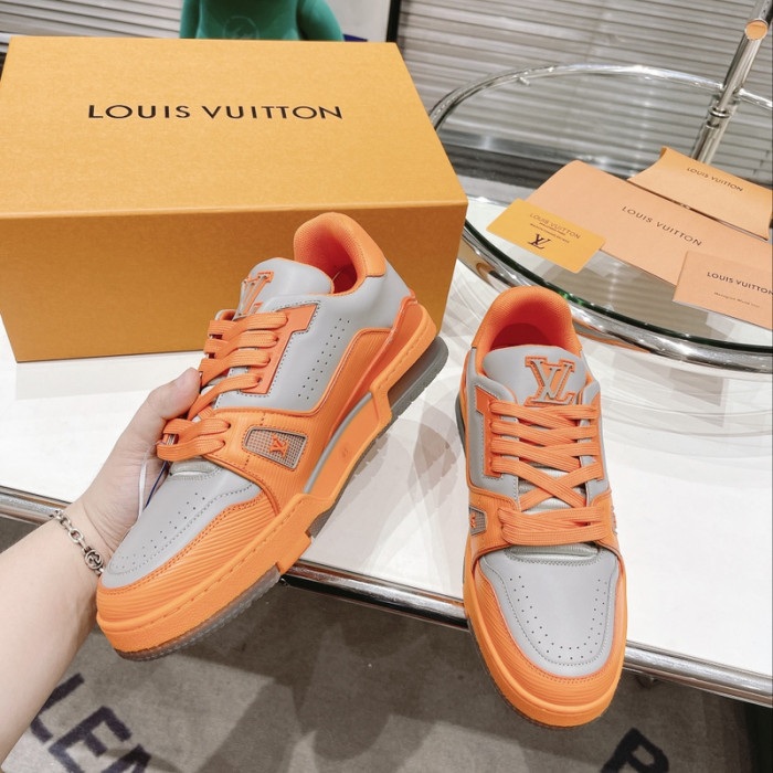 LUSV SNEAKERS