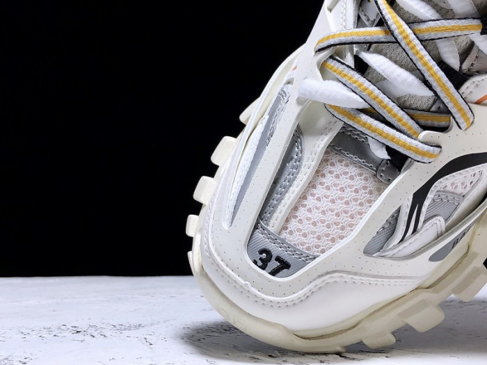 BALCIA Track SNEAKER (LED)