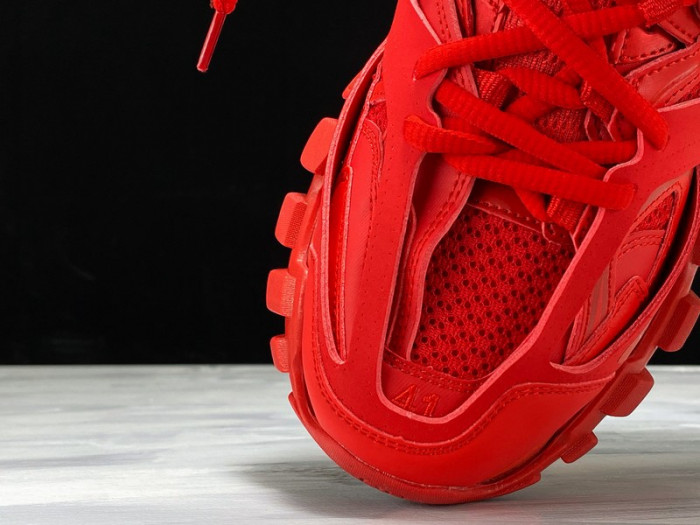 BALCIA Track SNEAKER