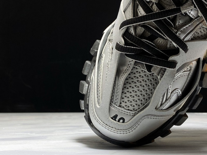 BALCIA Track SNEAKER