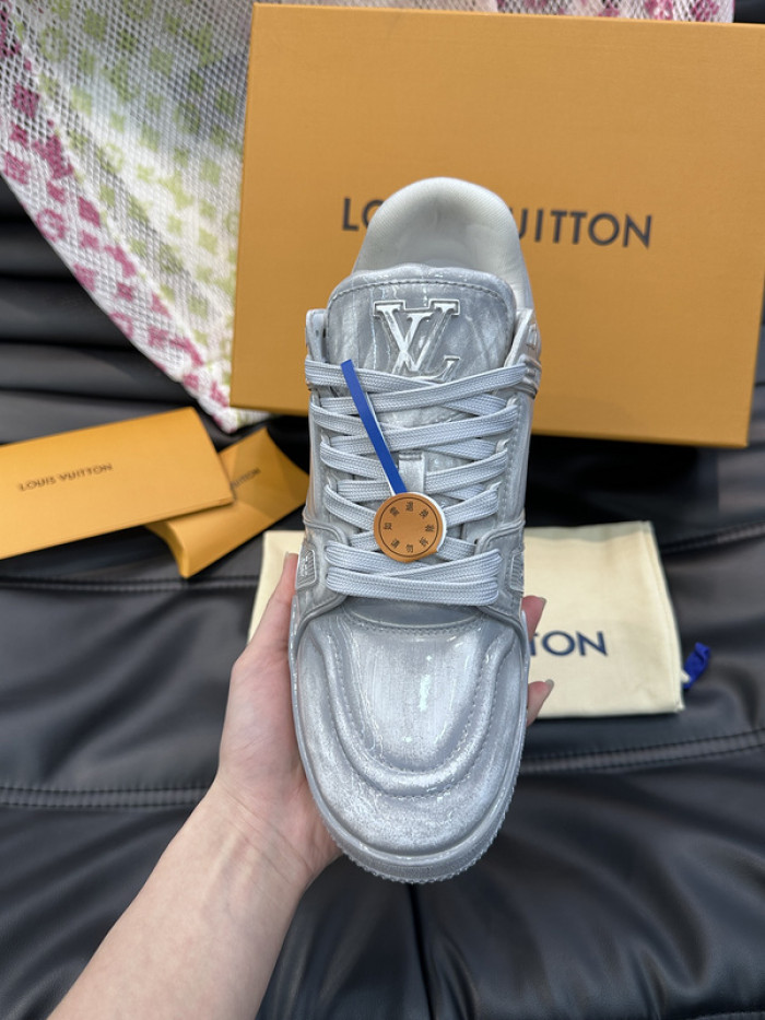 LUSV SNEAKERS