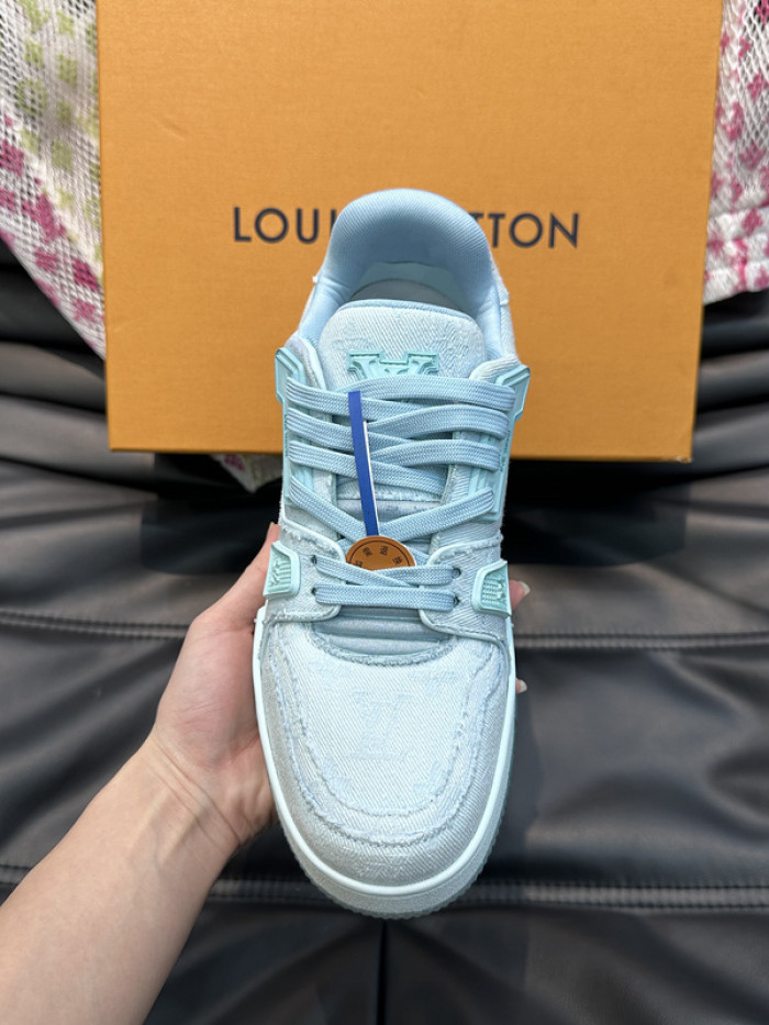 LUSV SNEAKERS