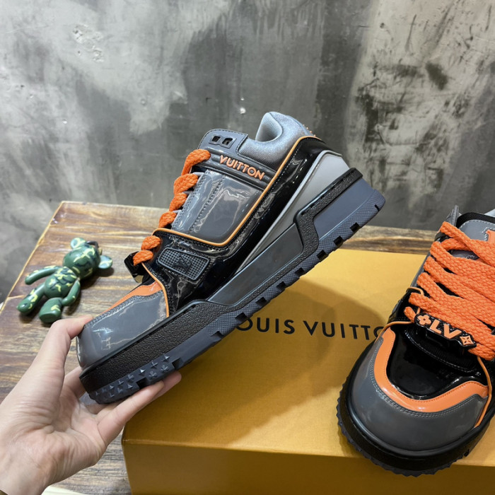 LUSV SNEAKERS