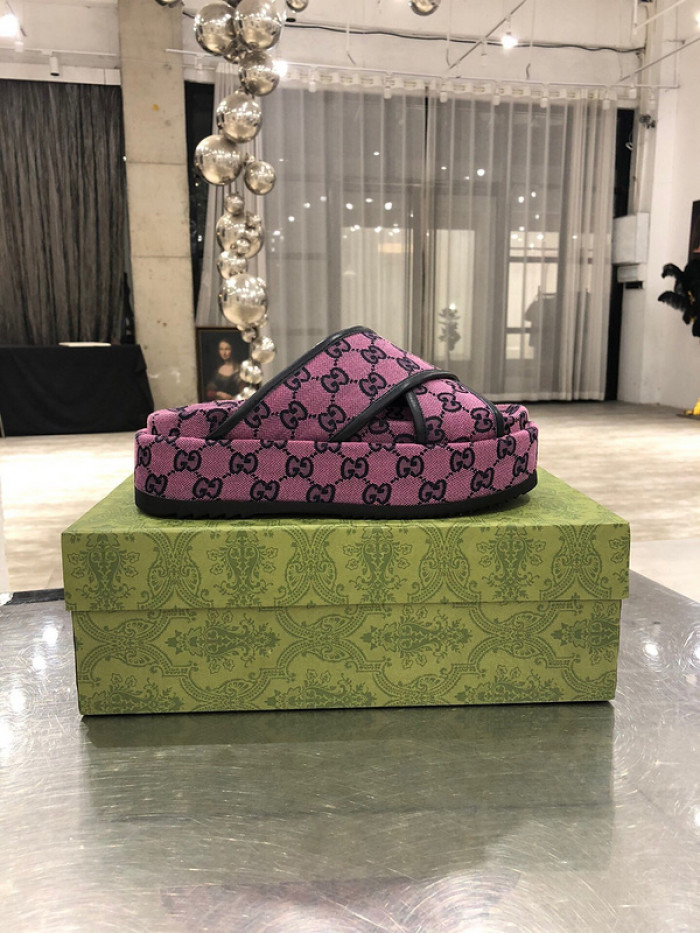 GCI GG Slide Sandal