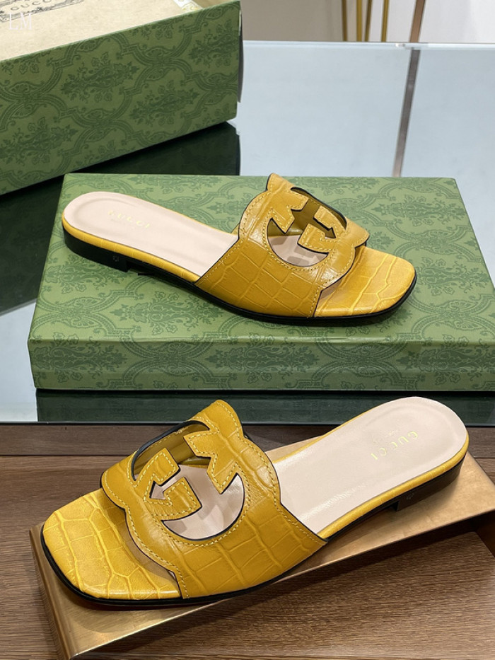 GCI GG Slide Sandal