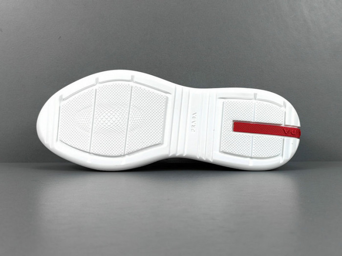 PRDA Sneaker