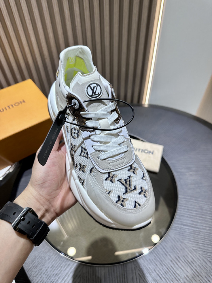 LUSV SNEAKERS