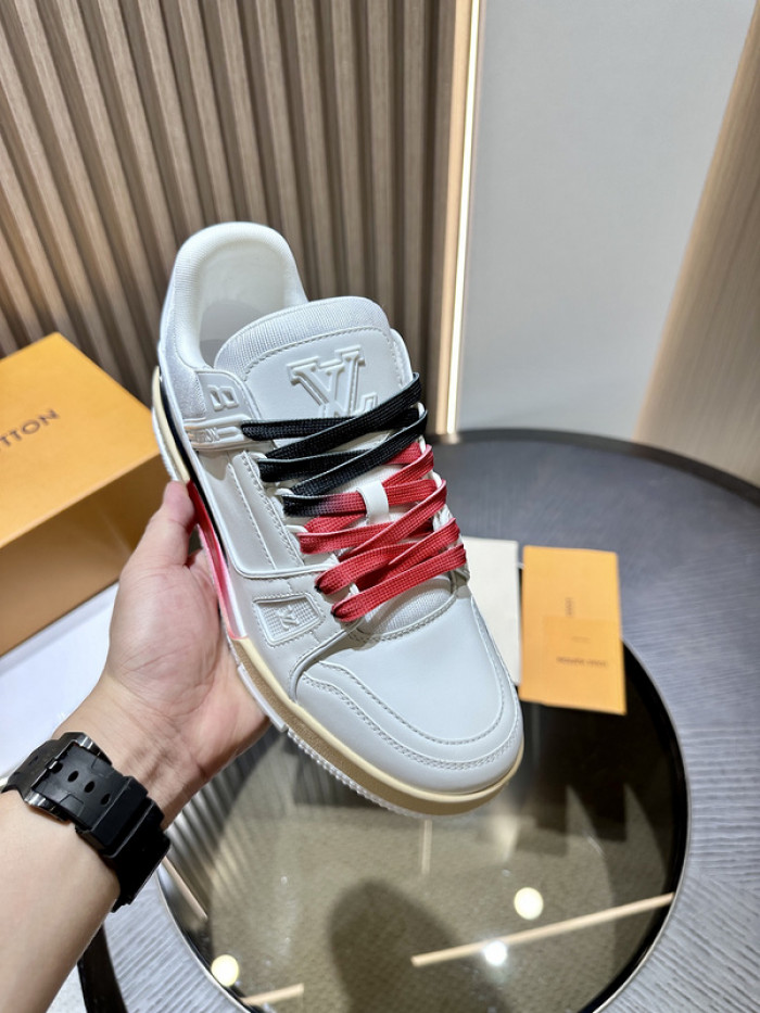 LUSV SNEAKERS