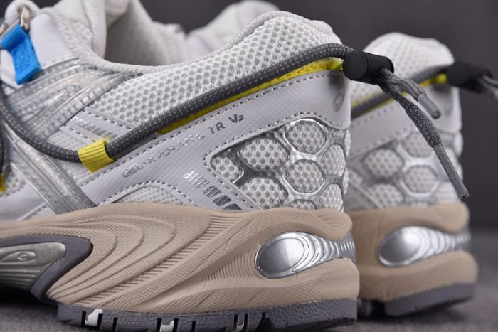 As*ic*s gel kahana tr v2 