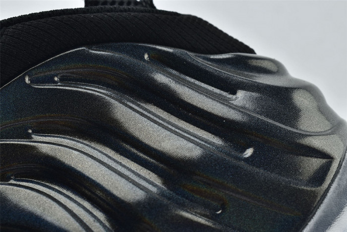 nike air foamposite one reflective Ch*0me hologram silver 314996-900