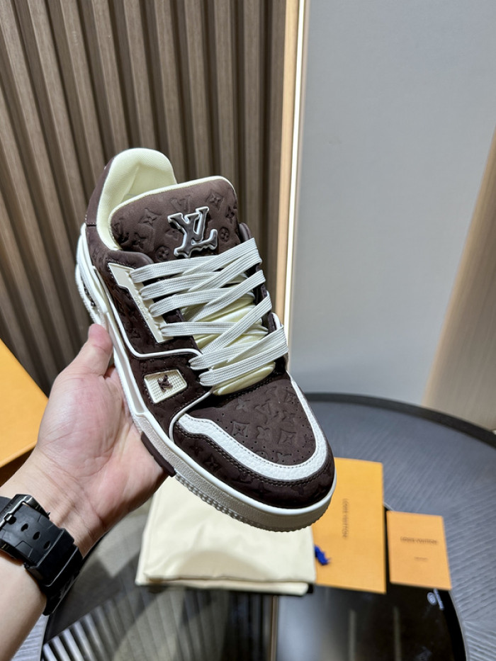 LUSV SNEAKERS