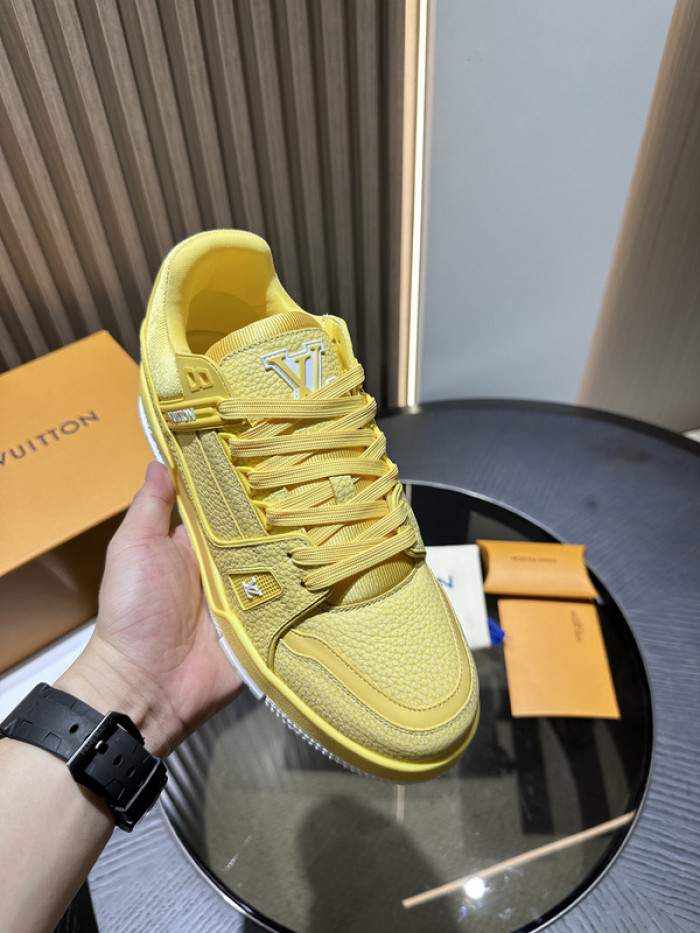 LUSV SNEAKERS