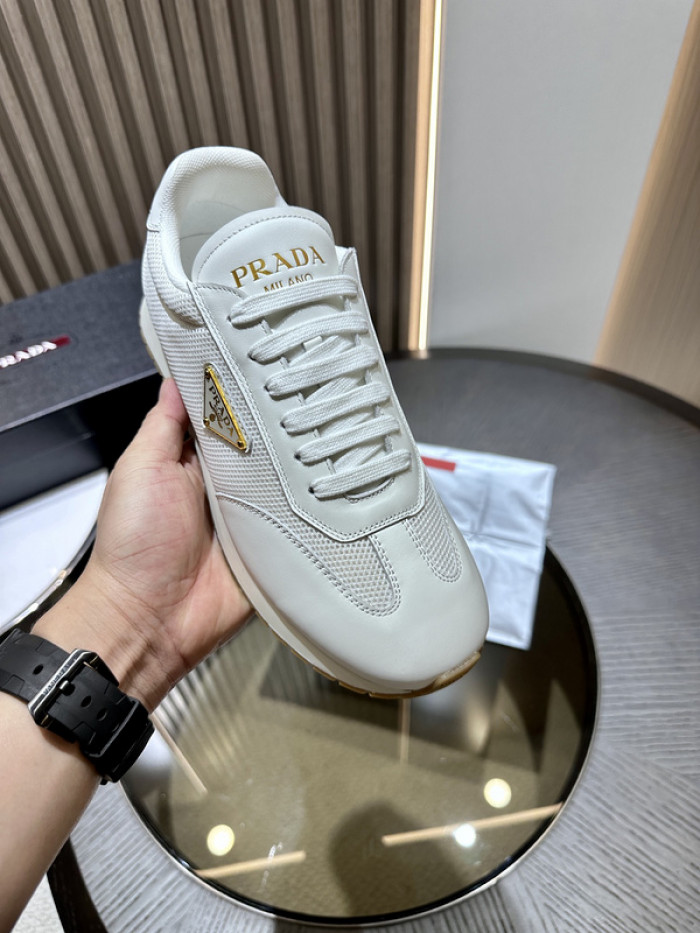 PRDA Sneaker