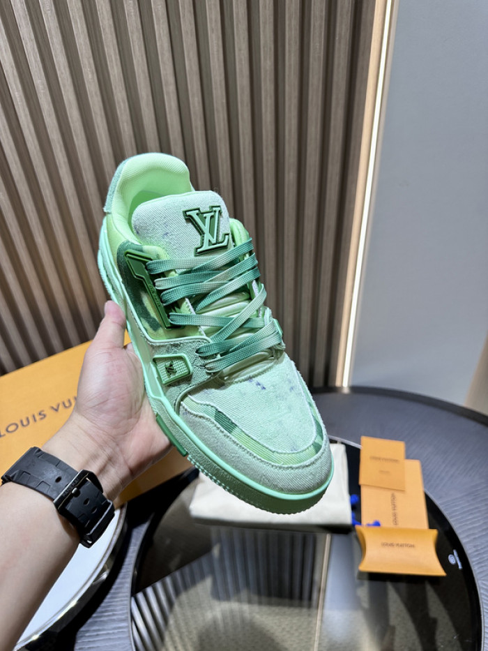 LUSV SNEAKERS