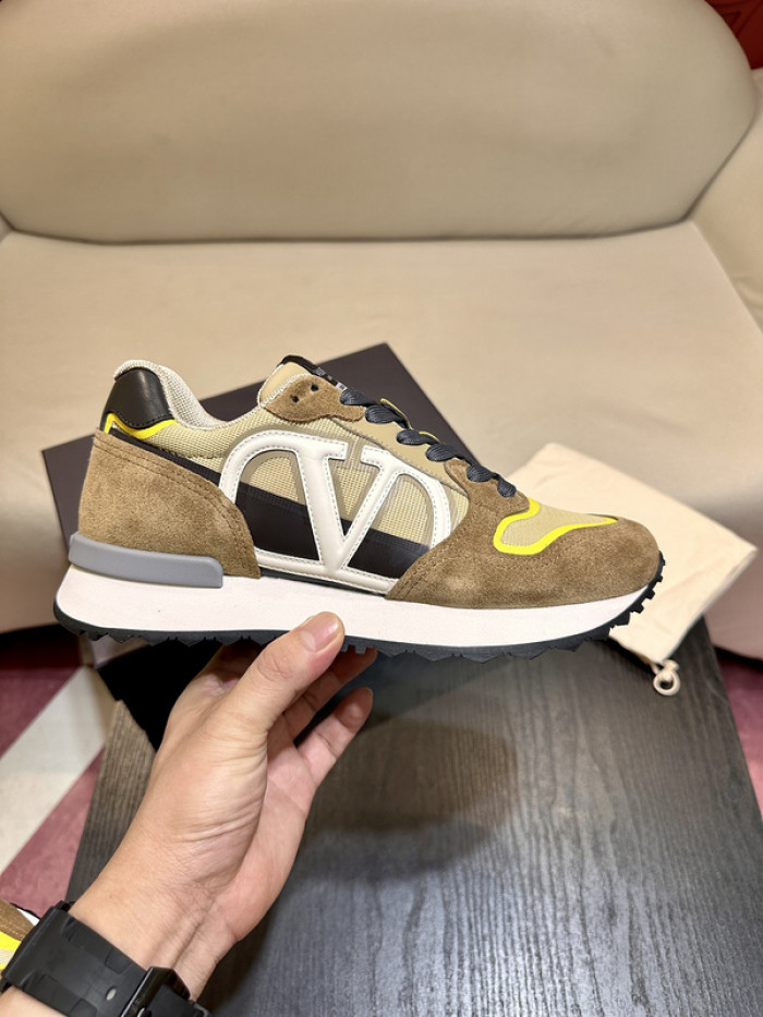 VALENTINO GARAVANI SNEAKER
