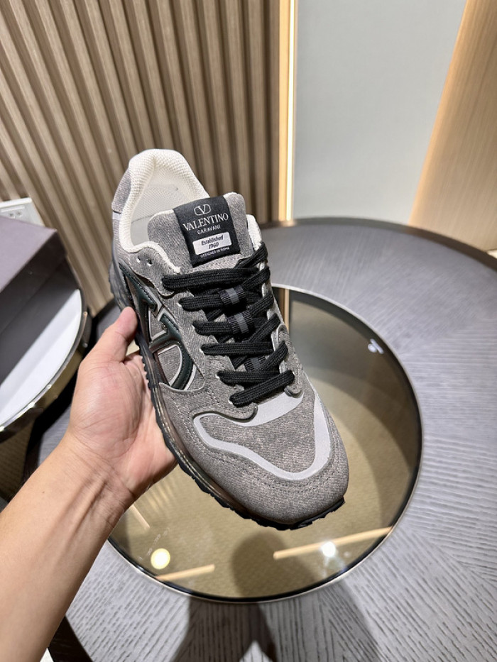VALENTINO GARAVANI SNEAKER