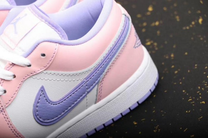 Air Jordan 1 Low SE Arctic Punch CK3022-600