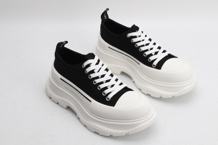 ALEXMQ Sneakers