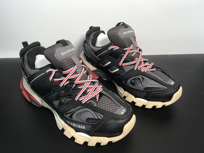 BALCIA Track SNEAKER