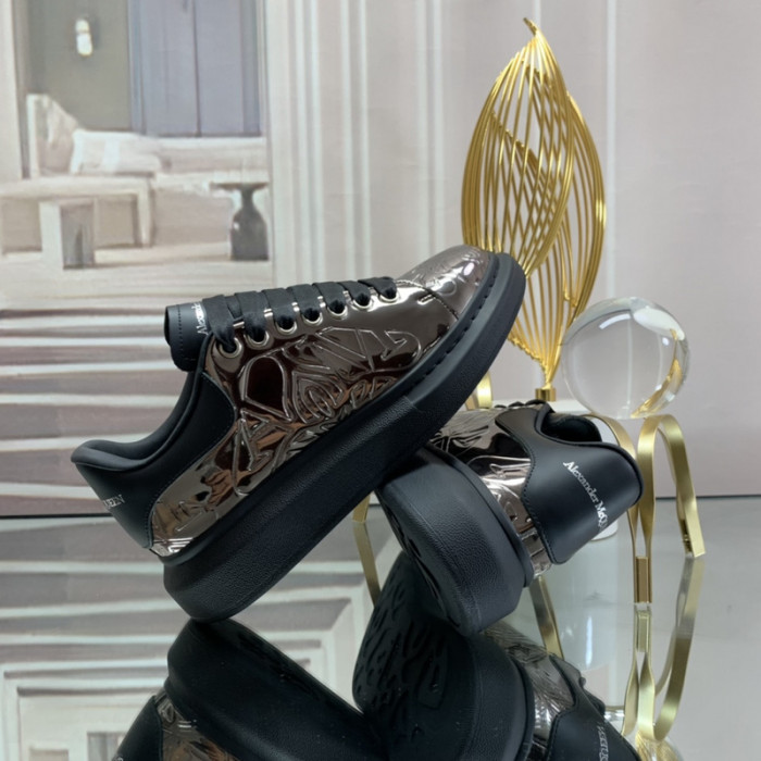 ALEXMQ Sneakers