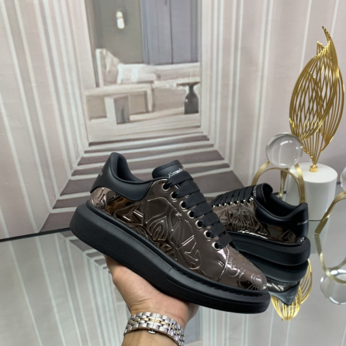 ALEXMQ Sneakers
