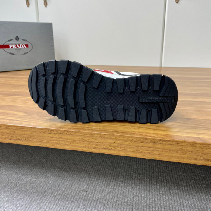 PRDA Sneaker