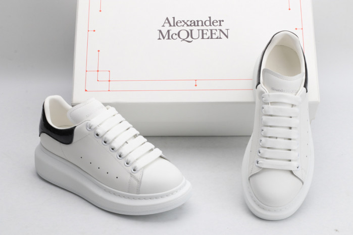 ALEXMQ Sneakers