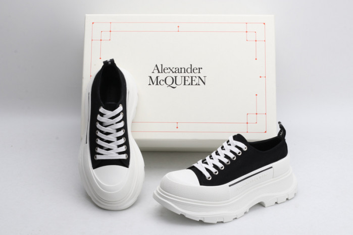 ALEXMQ Sneakers