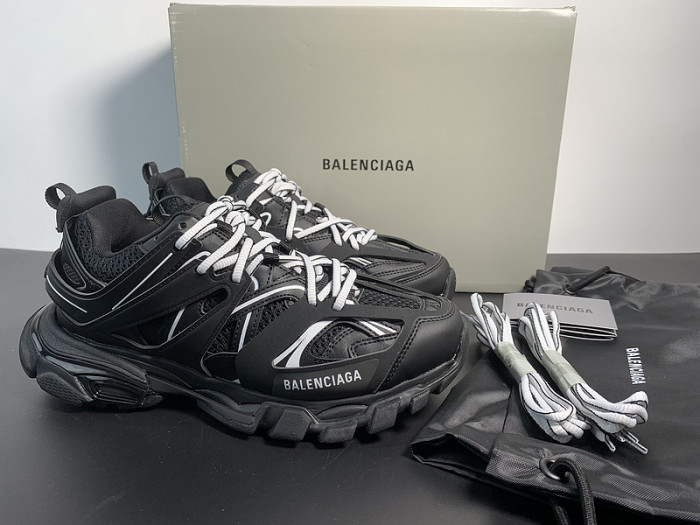BALCIA Track SNEAKER