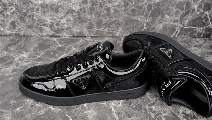 PRDA Sneaker