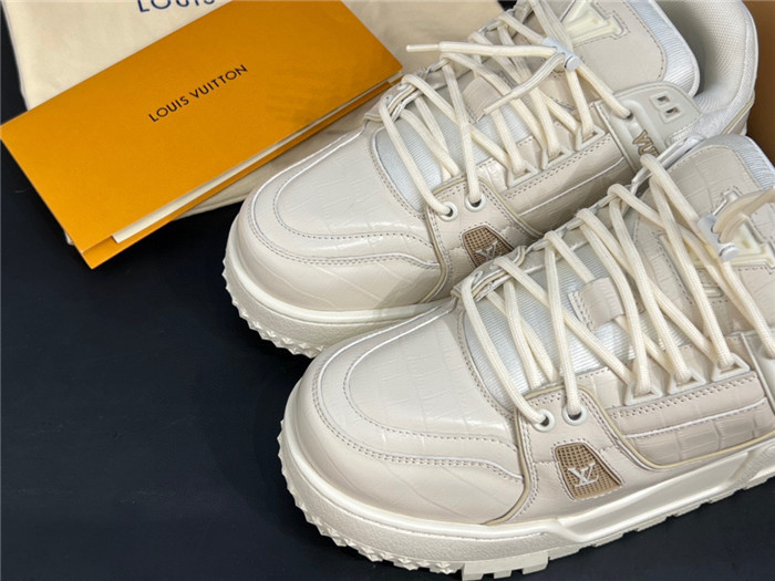 LUSV SNEAKERS