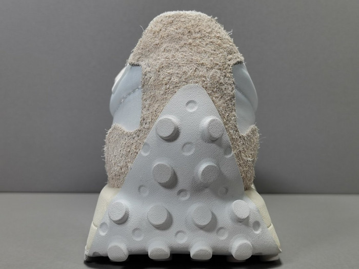 (WMNS) New Balance 327 