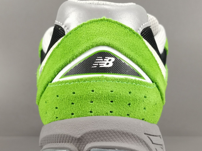 New Balance 2002R "Good Vibes Pack" M2002RGZ