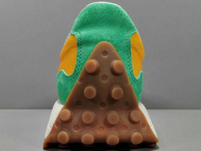 New Balance Size? x 327 