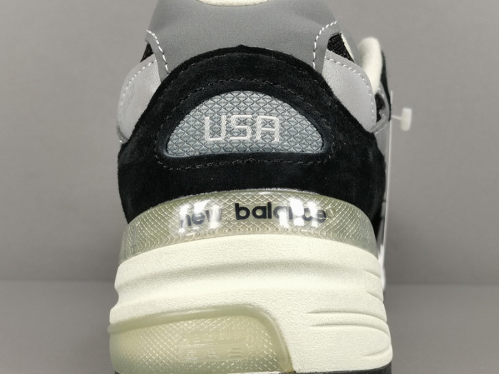 New Balance 992 Black Grey M992EB