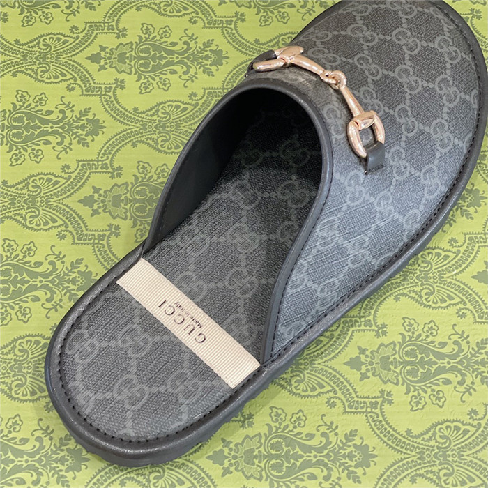 GCI GG Slide Sandal