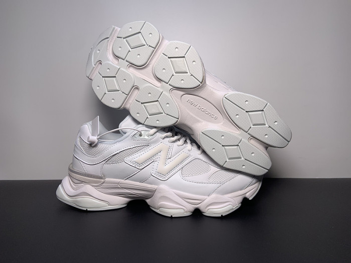 New Balance 9060 "Triple White" U9060NRJ
