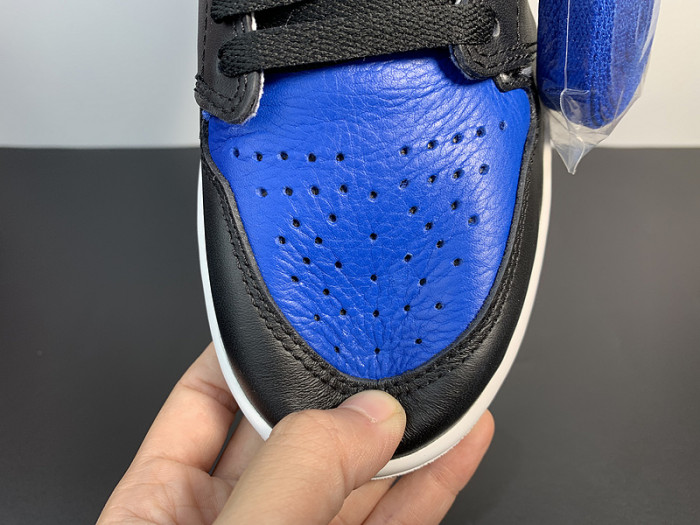 Air Jordan 1 Retro High OG "2017 Royal" 555088-007