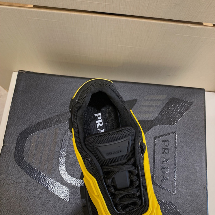 PRDA Sneaker