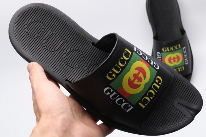 GCI GG Slide Sandal