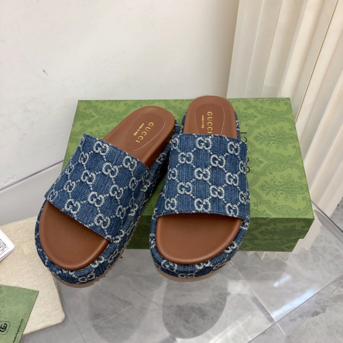 GCI GG Slide Sandal