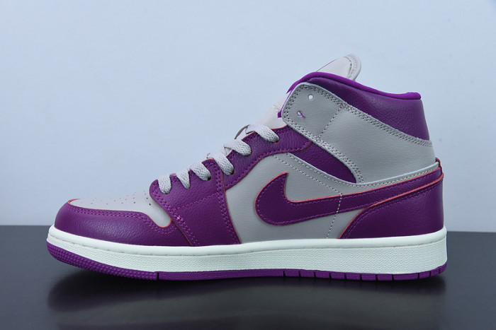 Air Jordan 1 Mid Magenta WMNS BQ6472-501