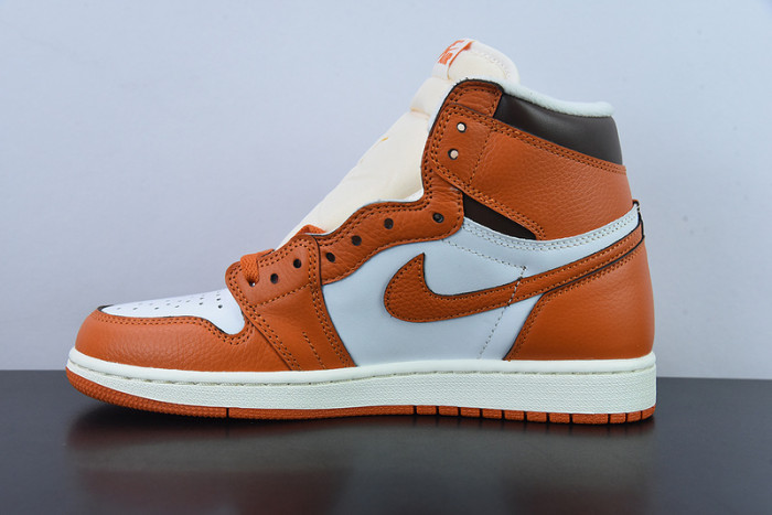 Air Jordan 1 High OG WMNS “Starfish” DO9369-101