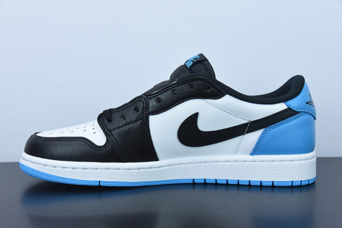 Air Jordan 1 Low OG "UNC" CZ0790-104