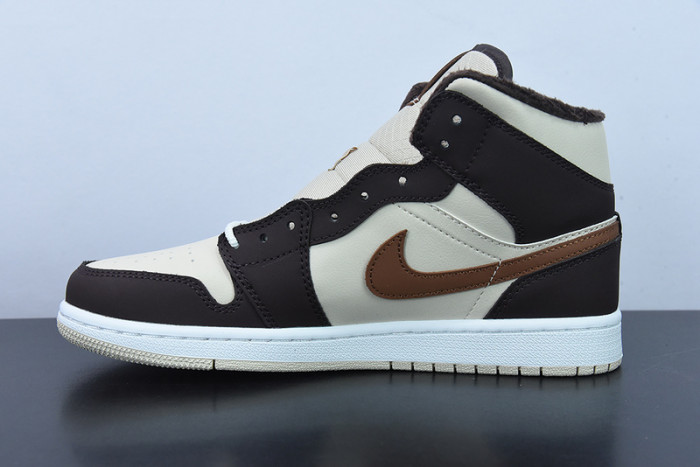 Air Jordan 1 Mid Brown Fleece DO6699-200
