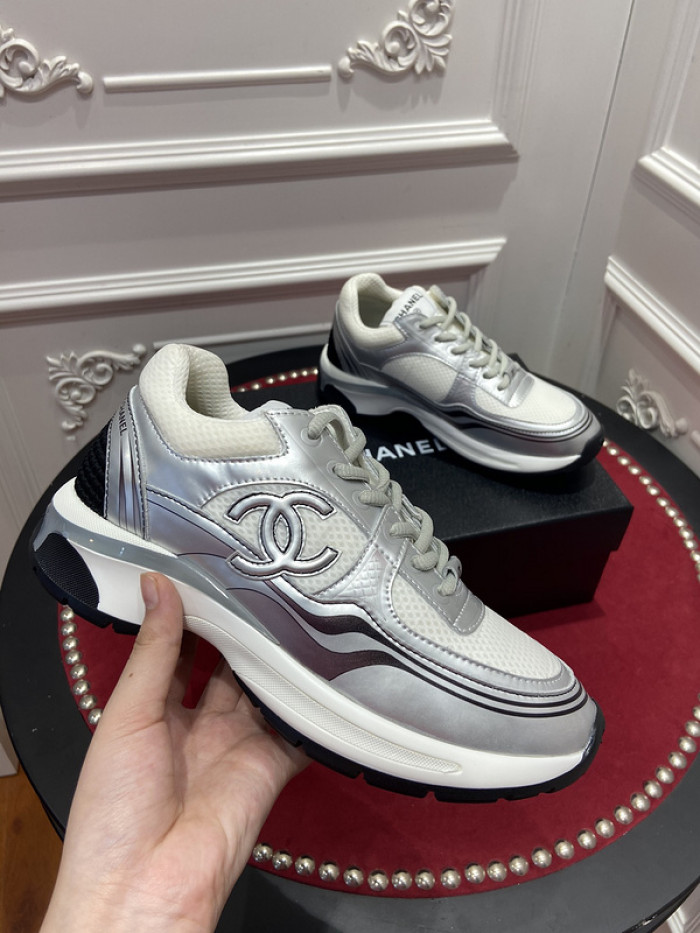 CHNL Sneaker