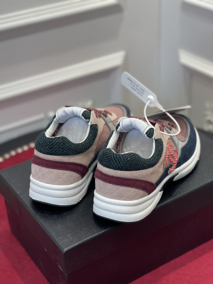 CHNL Sneaker